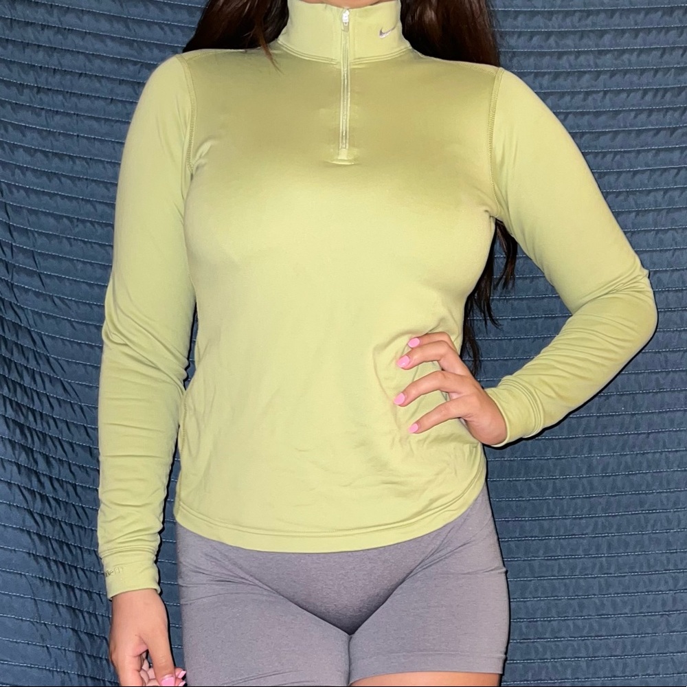 Nike Half Zip Up In Vintage Green
